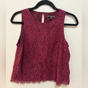 Banana Republic factory sleeveless lace cropped top. XS